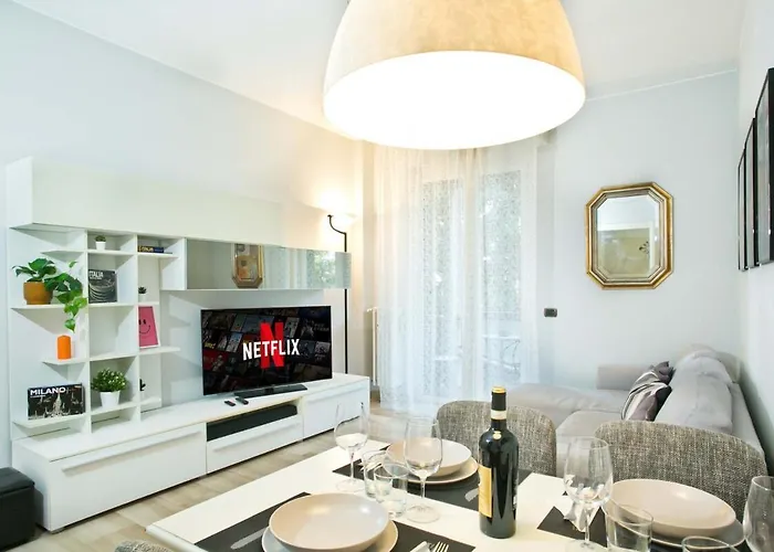 Cozy 5 Posti Letto - 15 Minuti Dal Duomo - Metro M1 A 4 Minuti - Ac - Wifi - Netflix Appartement Milan