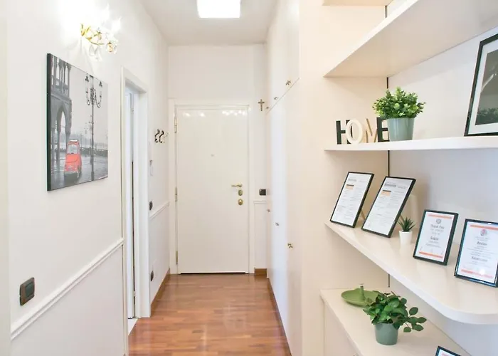 Appartement Cozy 5 Posti Letto - 15 Minuti Dal Duomo - Metro M1 A 4 Minuti - Ac - Wifi - Netflix *
